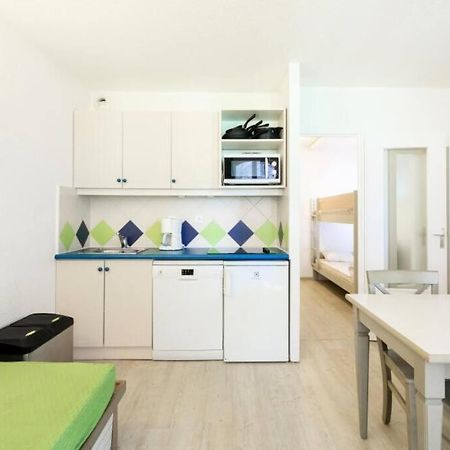 Bel Appartement Vue Sur Piscine 1 Chambre Fermee Et 1 Espace Cabine Saint-Raphael  Ngoại thất bức ảnh
